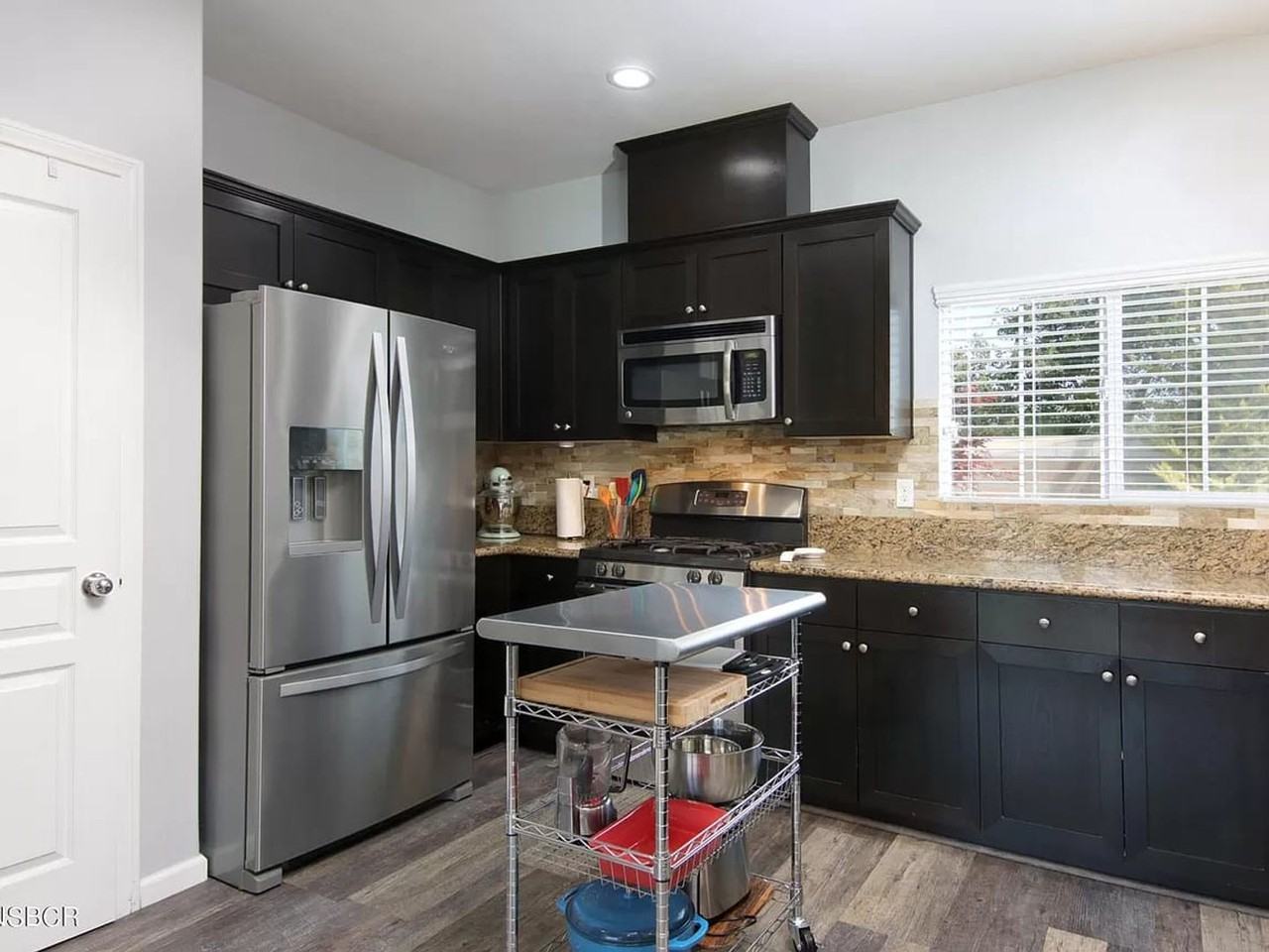 2017 Green Ridge Cir - Photo 3 of 15