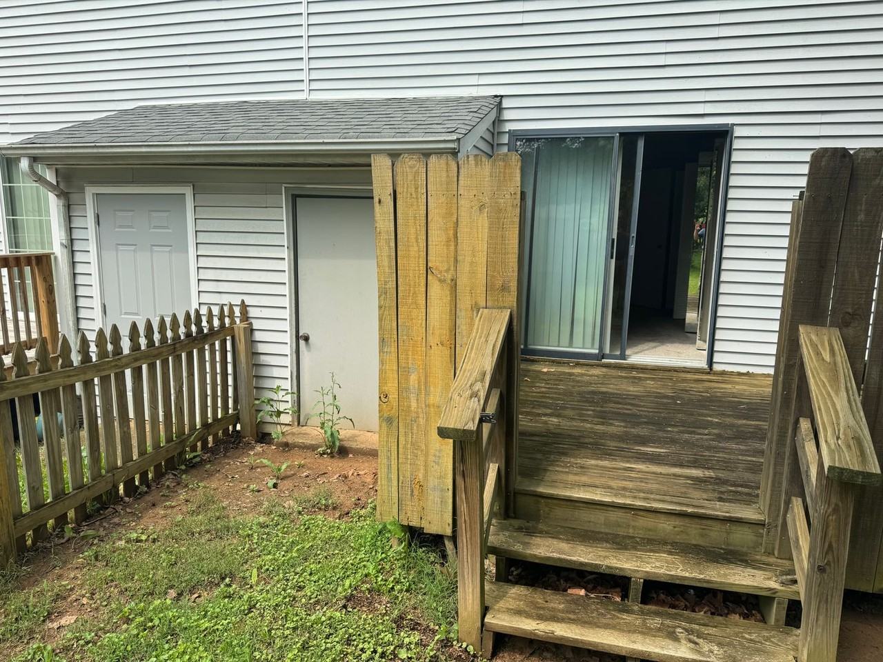 3058 Casa Dr - Photo 3 of 8