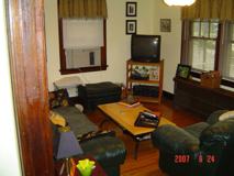 2 Bedroom Apartment in Heart of Oakley - Photo 1 of 1