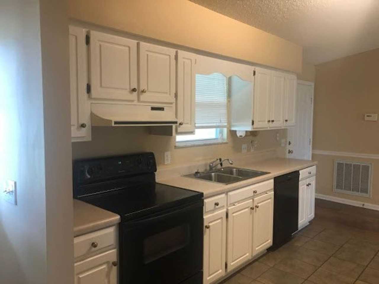 2540 E 37th St - Photo 2 of 13