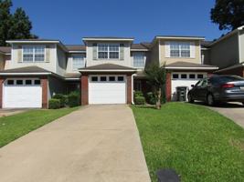 featured image of 158 Woodmere Dr