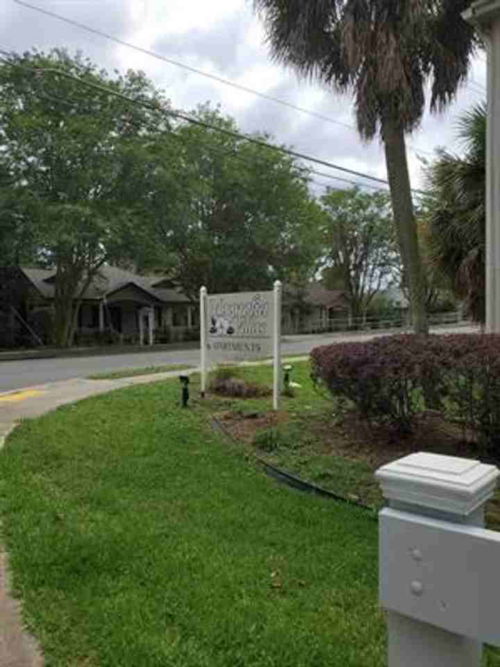 Magnolia Villas Apartments - Photo 2 of 8