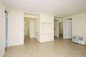 featured image of 113 Stratford Ct #B