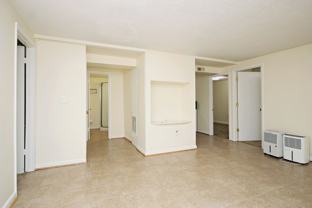 113 Stratford Ct #B - Photo 1 of 1