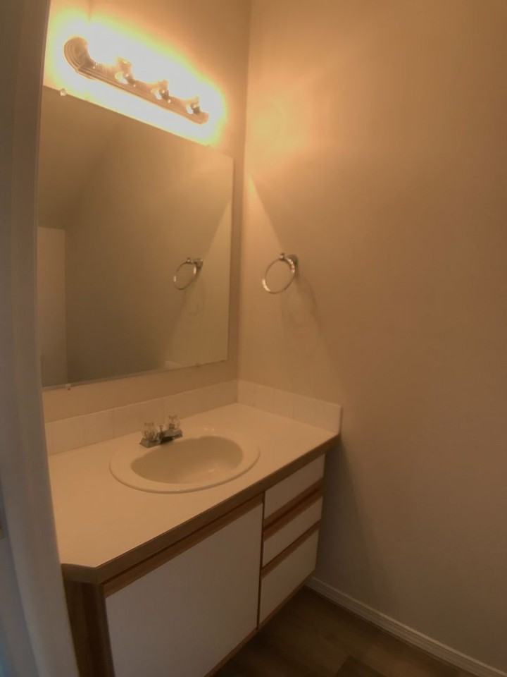 2002 Sw Canyon Dr #13 - Photo 7 of 21