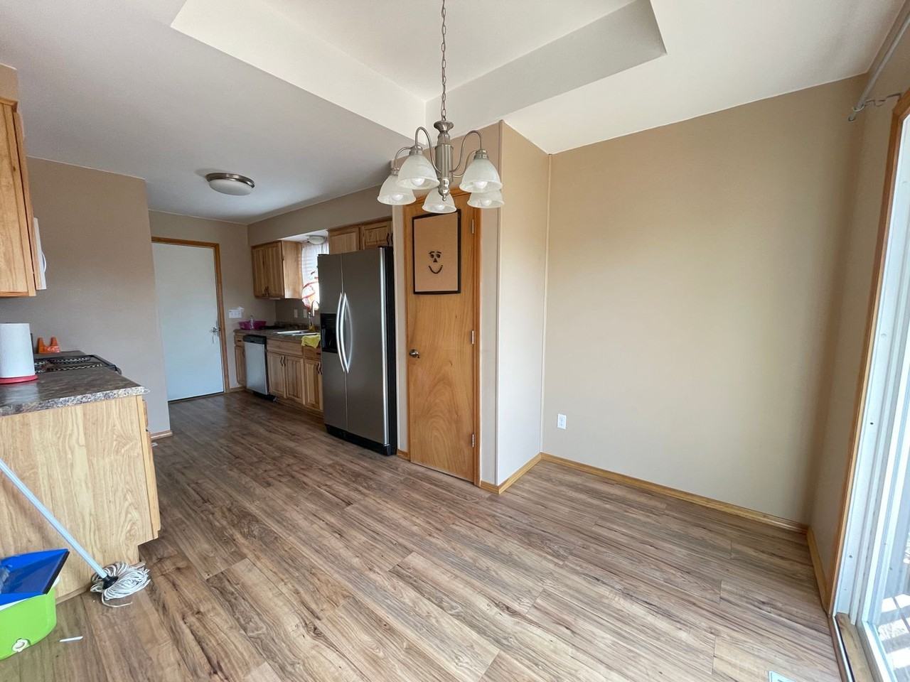 3253 S Palisades Dr - Photo 6 of 15