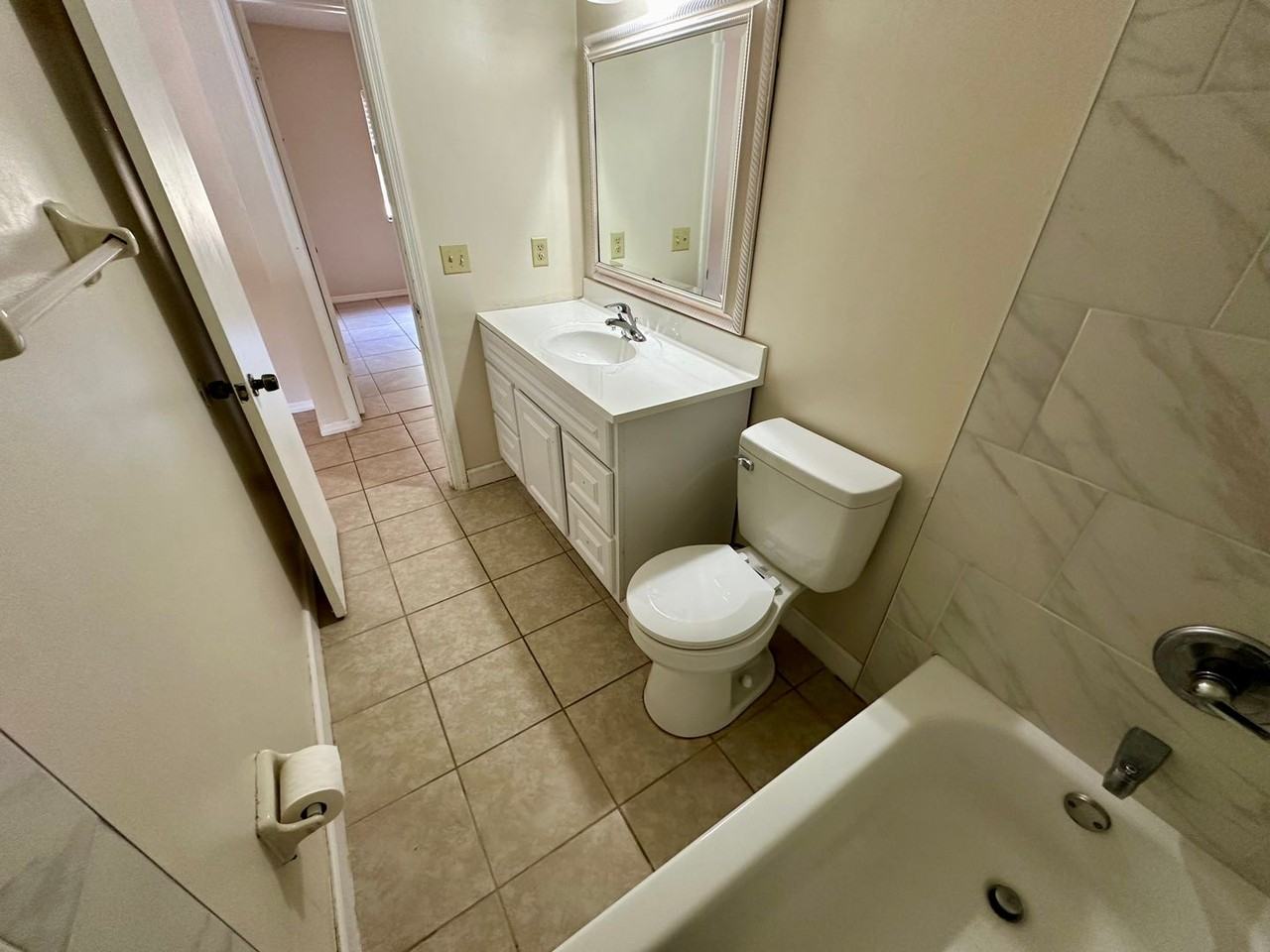 745 Tumblebrook Dr - Photo 6 of 16
