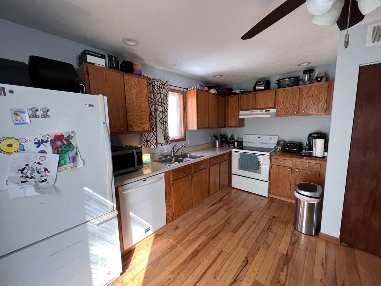 3936 Jeri Rd - Photo 2 of 8