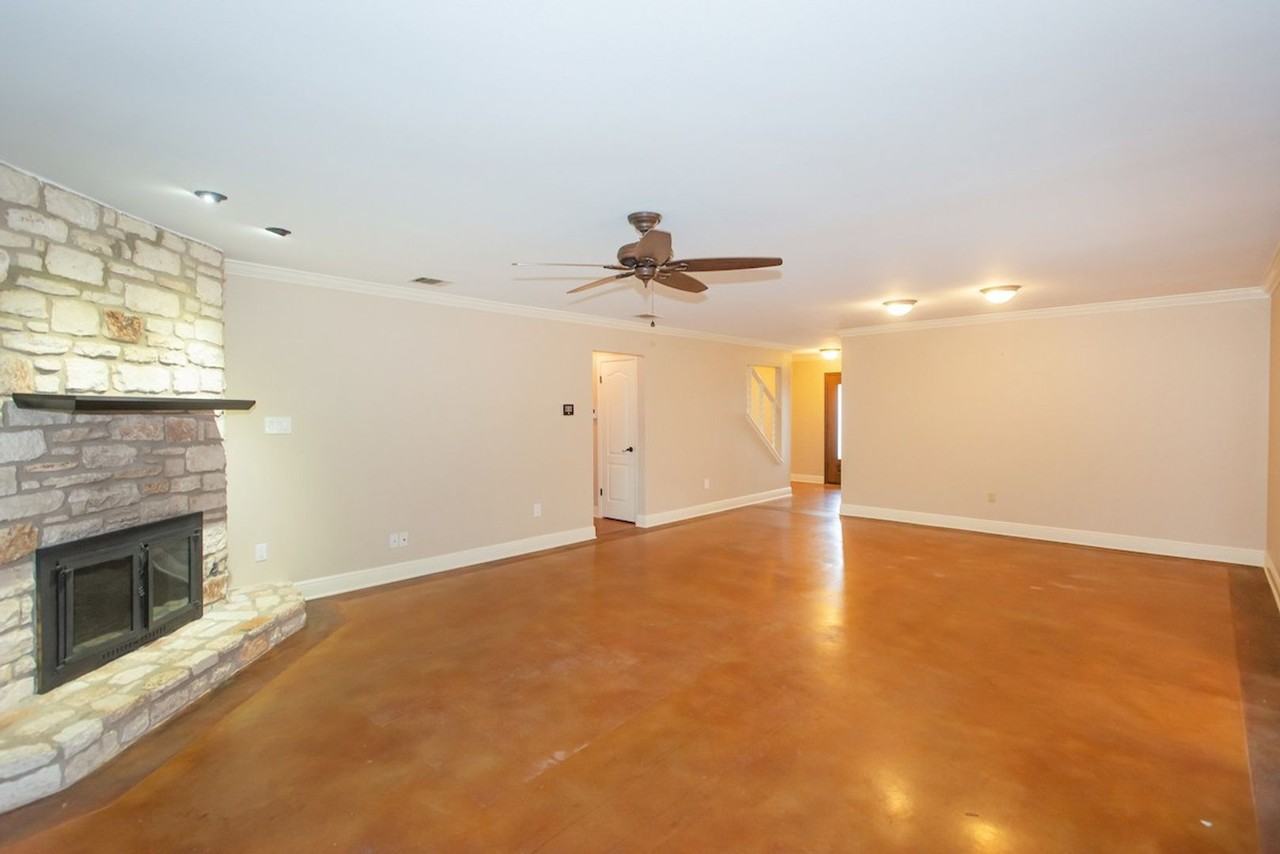 4607 Bridlewood Dr - Photo 6 of 32