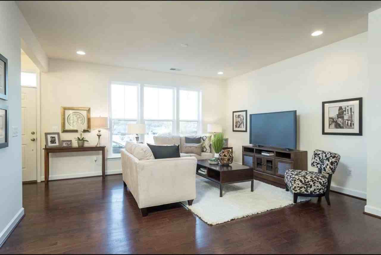 3432 Crepe Myrtle Dr - Photo 6 of 17