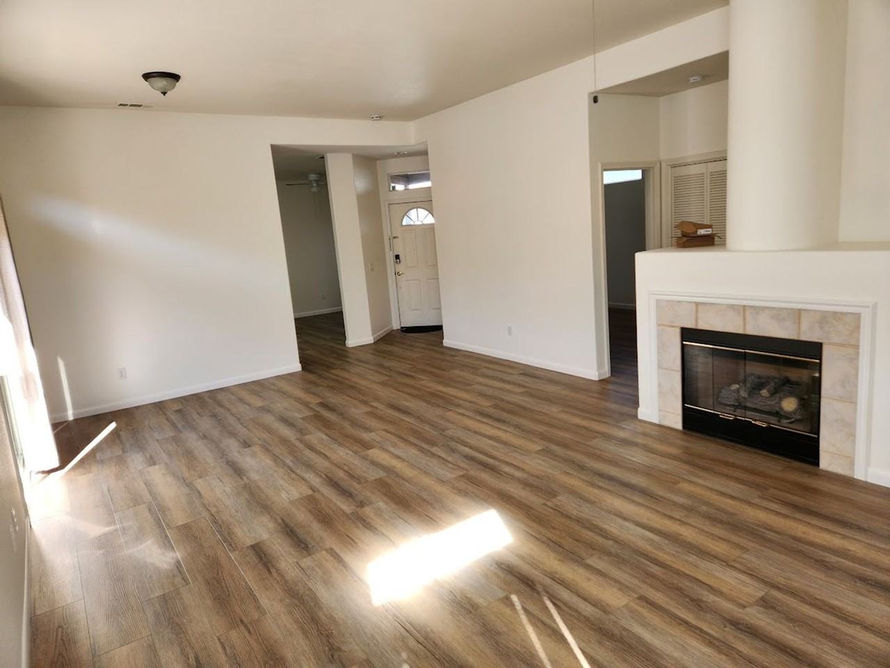 503 Starlight Ln - Photo 6 of 16