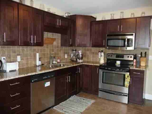 209 Chamberlin St - Photo 2 of 12