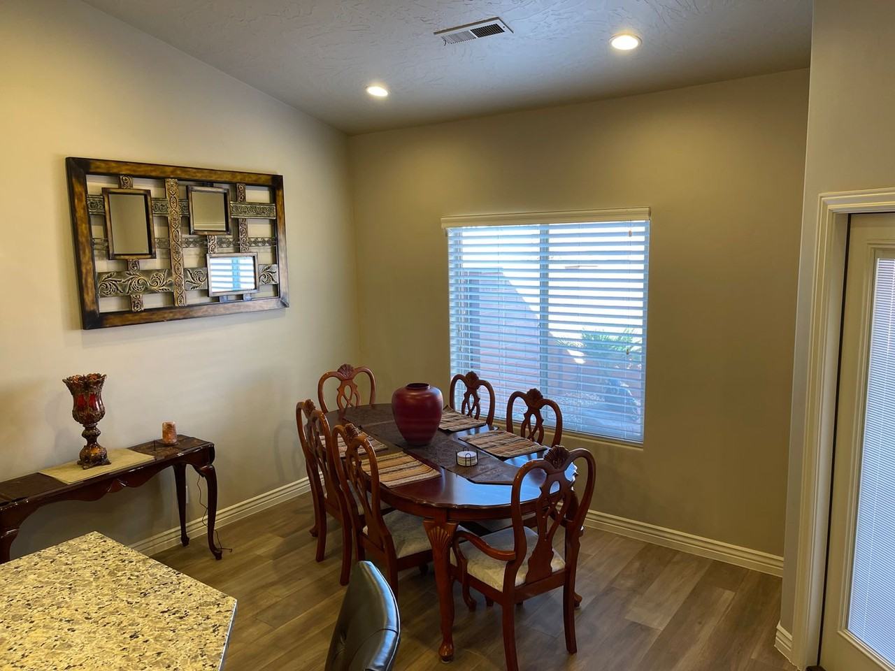 246 W 200 S - Photo 5 of 23