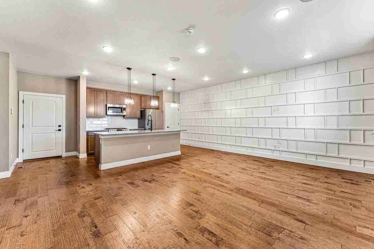 16571 E 119th Way #D - Photo 4 of 23