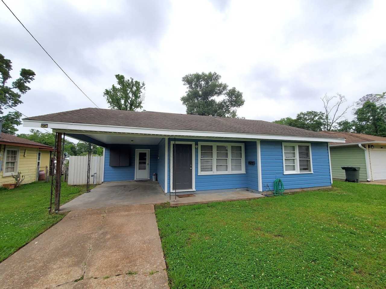 4780 El Paso St