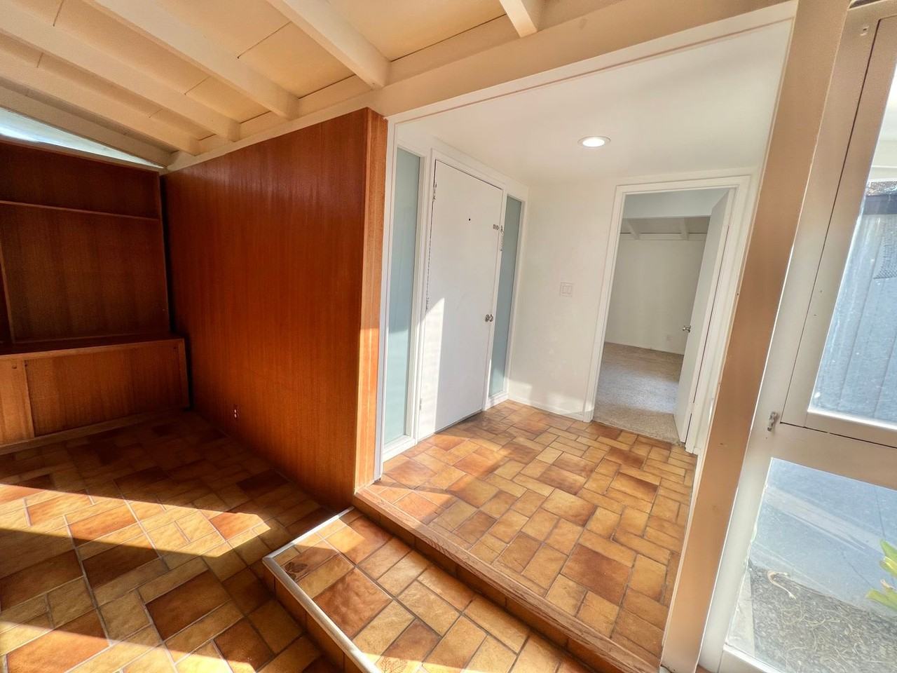 3063 Volk Ave - Photo 2 of 37