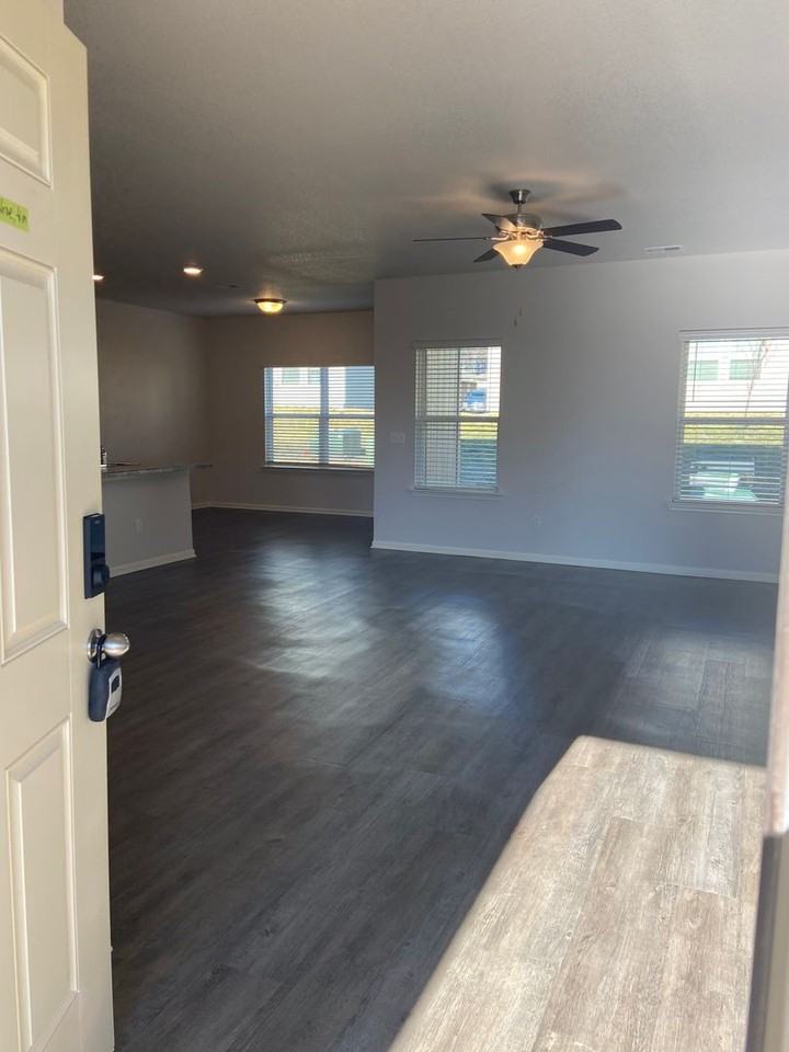 21326 W 215th Pl - Photo 7 of 27