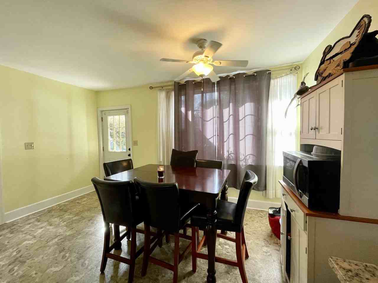 3815 Barwick St - Photo 3 of 12