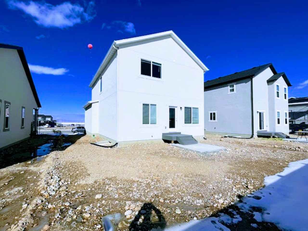 421 W Domain Ln - Photo 2 of 22