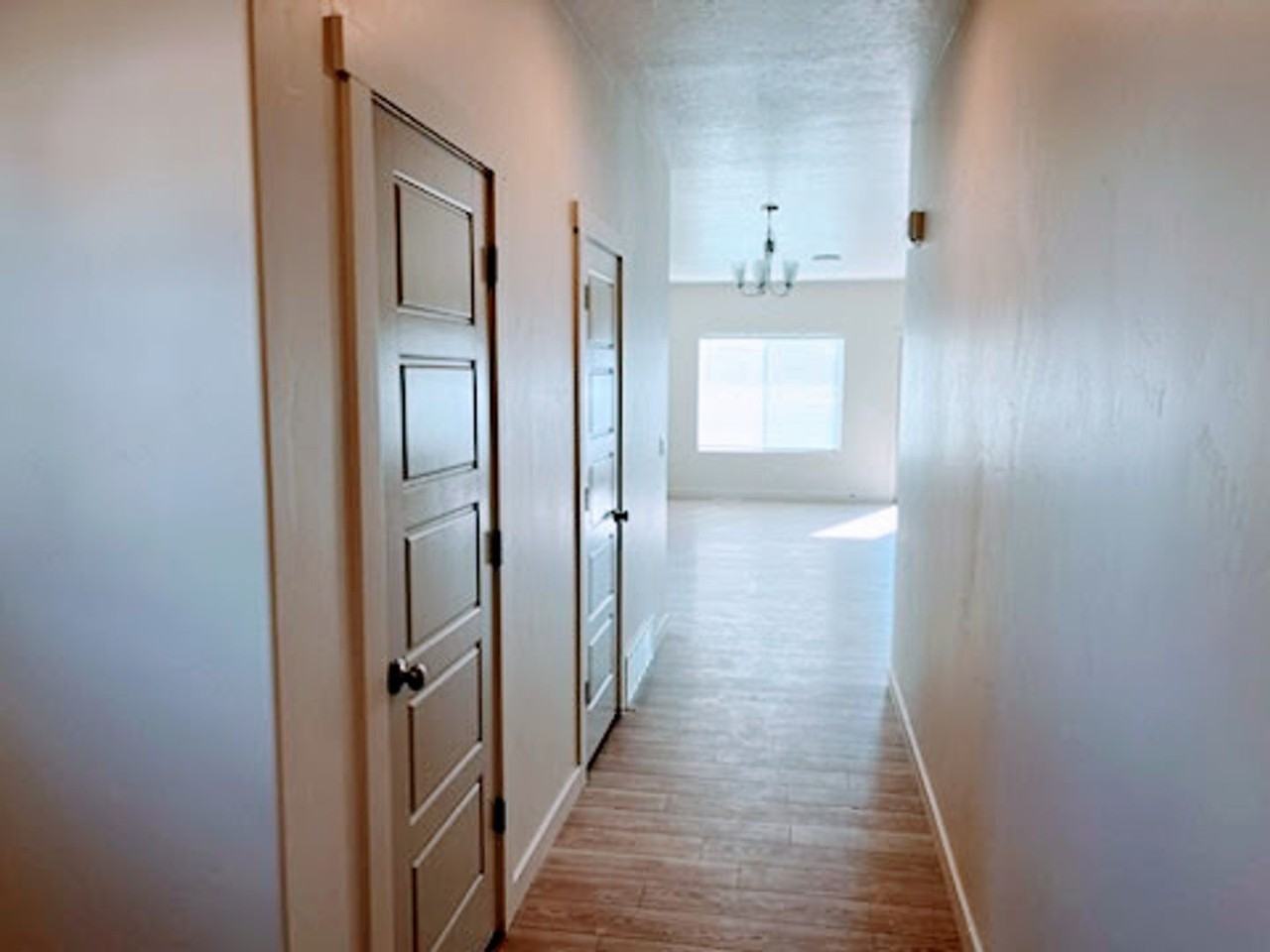 421 W Domain Ln - Photo 7 of 22