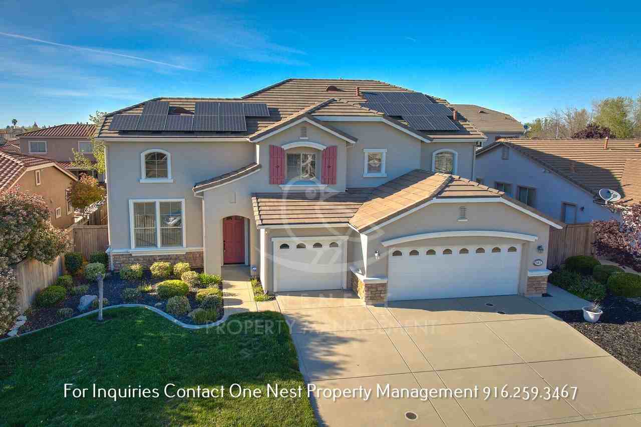 1187 Jorgenson Dr - Photo 2 of 38