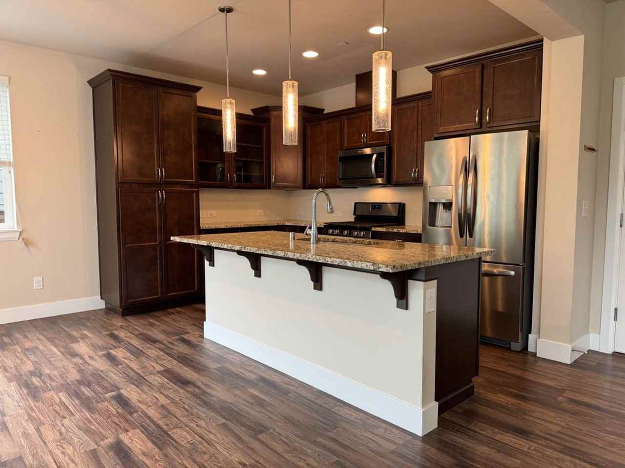 14923 16th Ave W - Photo 7 of 35