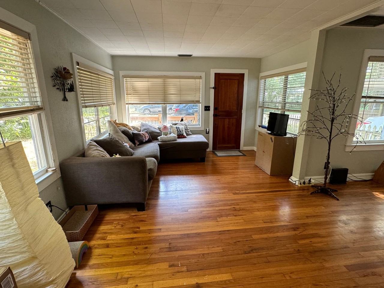 3130 Nw 12th St - Photo 3 of 17