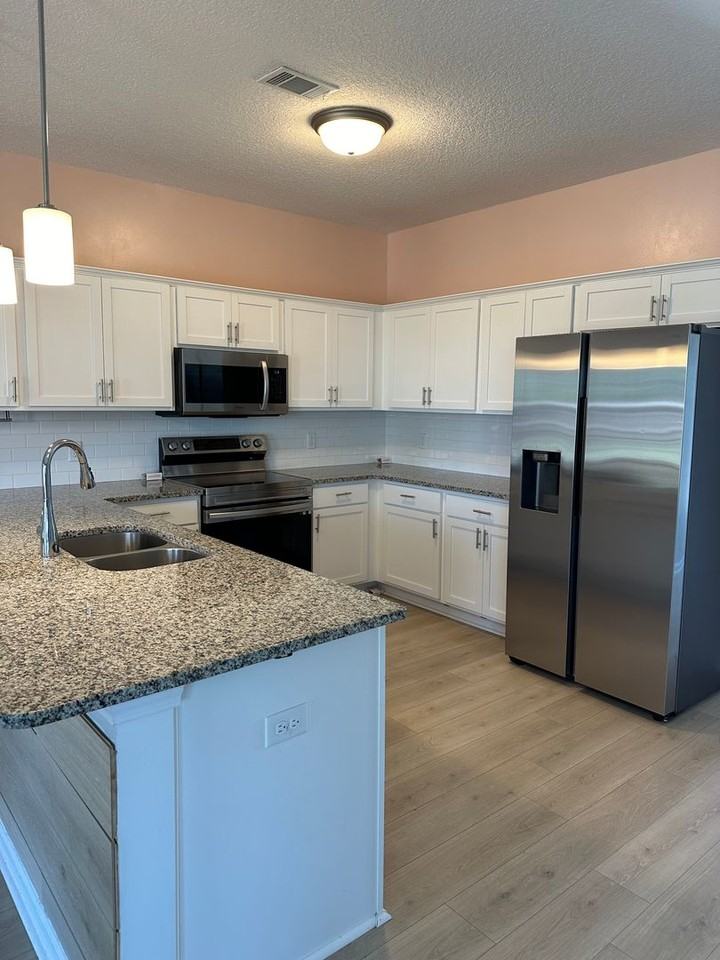 213 Turpentine Trl - Photo 5 of 27