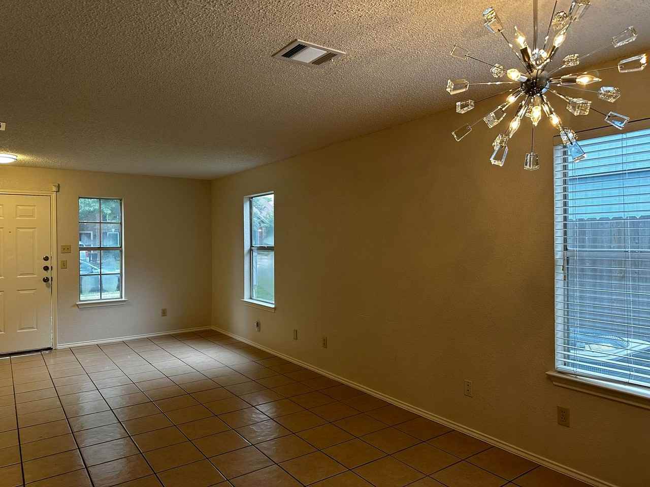 6106 La Naranja Ln - Photo 4 of 22