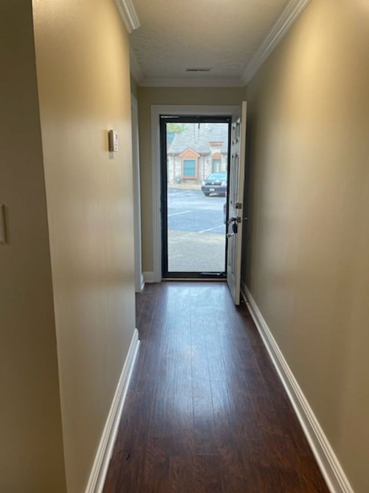 643 Chuck Gray Ct - Photo 2 of 17