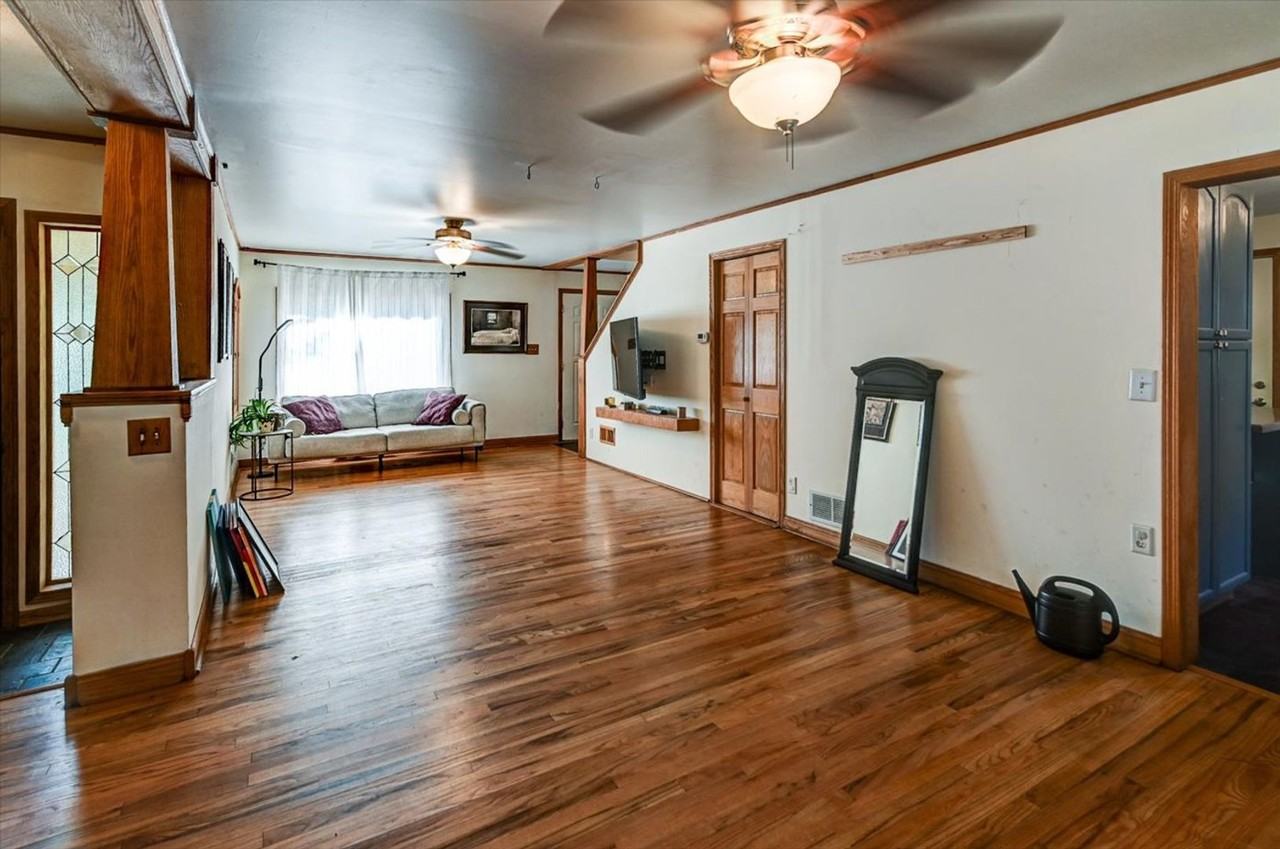 2961 Union St - Photo 5 of 30