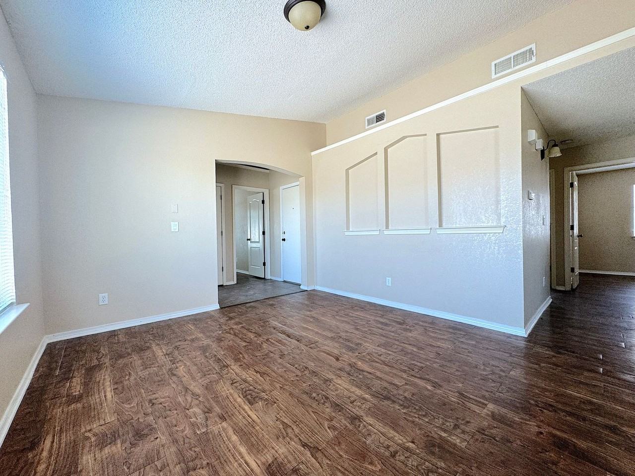 12981 Alfredo Apodaca - Photo 5 of 27