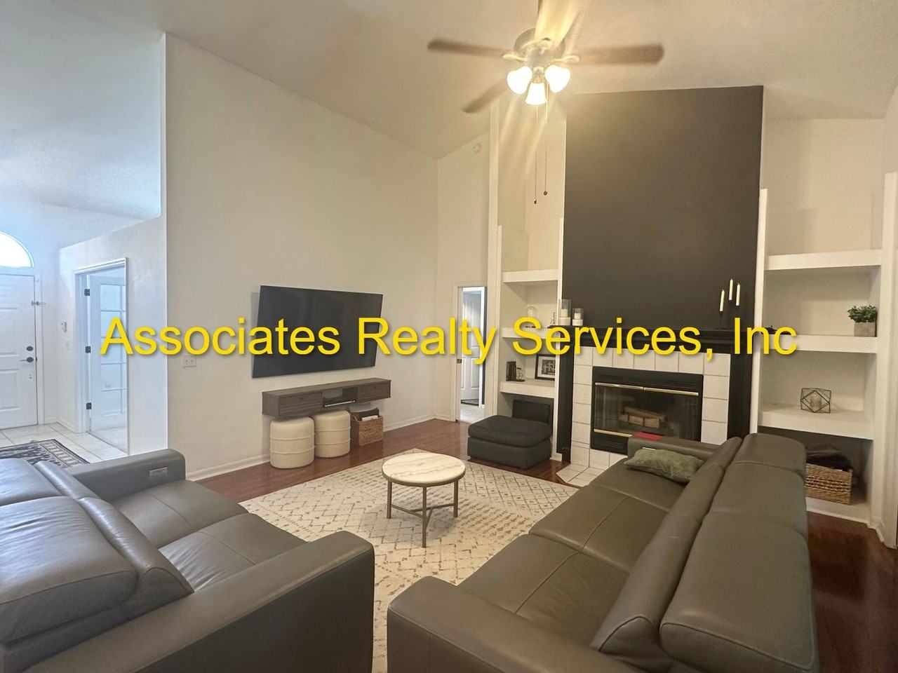 1408 Nw 106th St - Photo 3 of 35