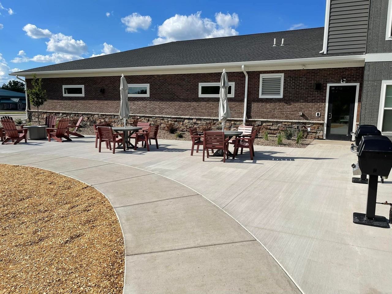 Anchor View Apartments - Photo 4 of 43