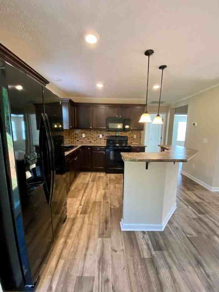 304 Mclean Heights Ct - Photo 3 of 12