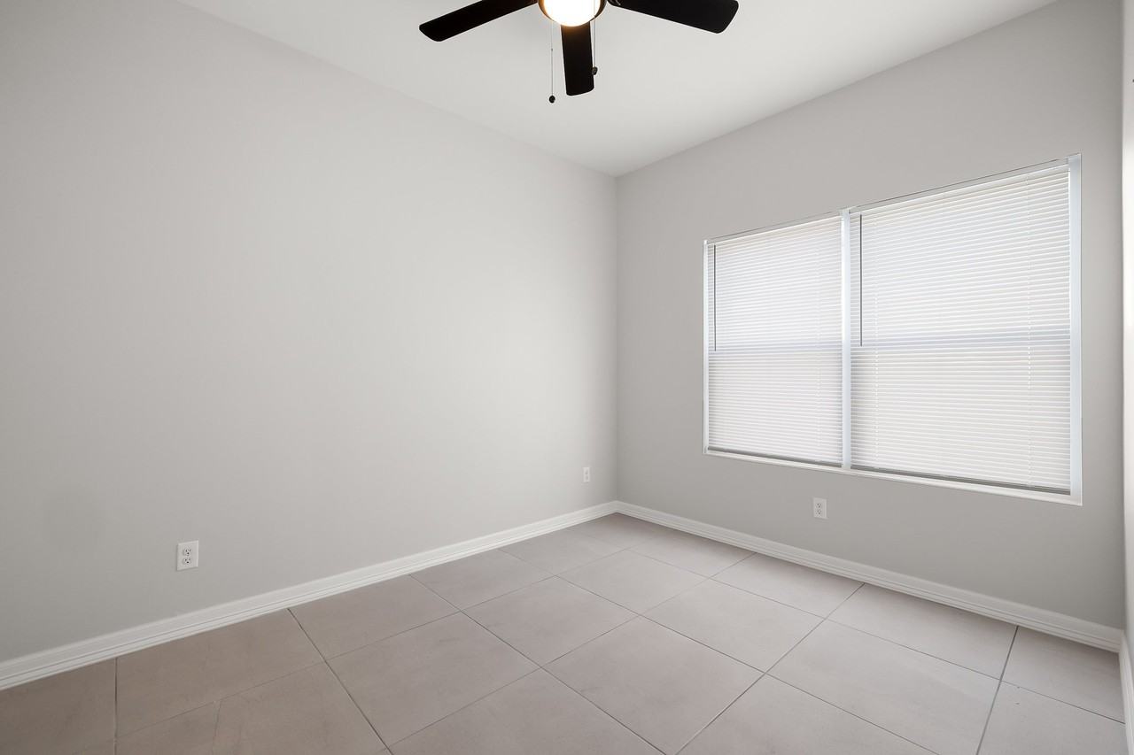 3842 N Mezcal Dr #1 - Photo 3 of 10