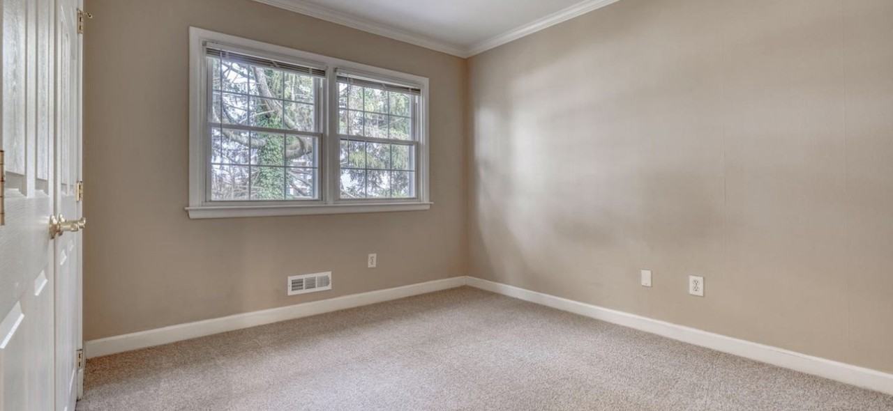 2 Center Road #A4 - Photo 7 of 11