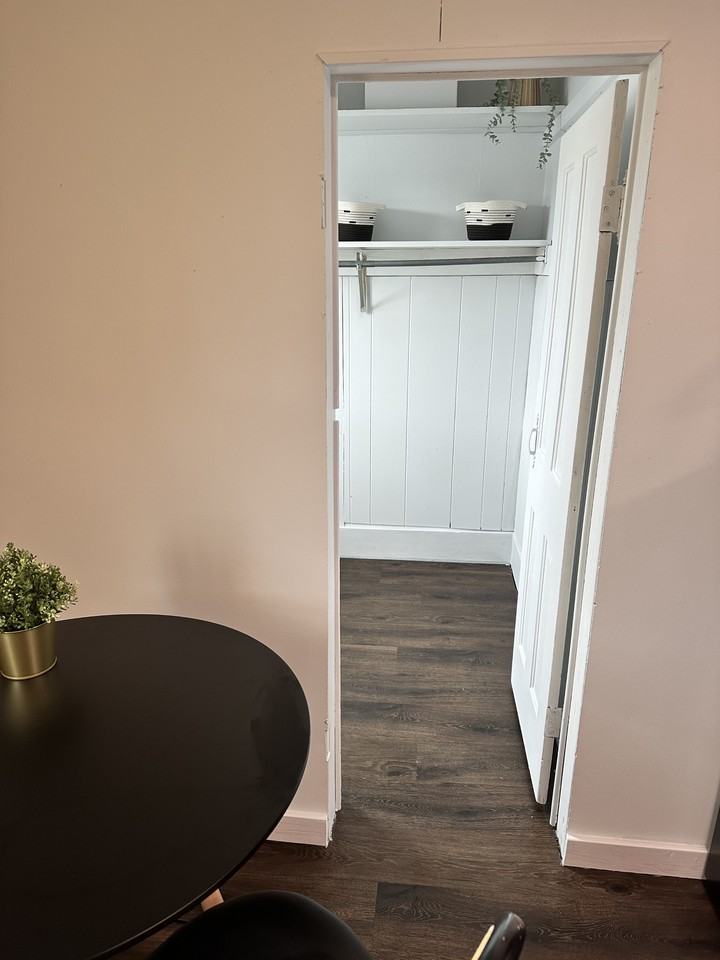 728 S Main St #1-2 - Photo 3 of 20