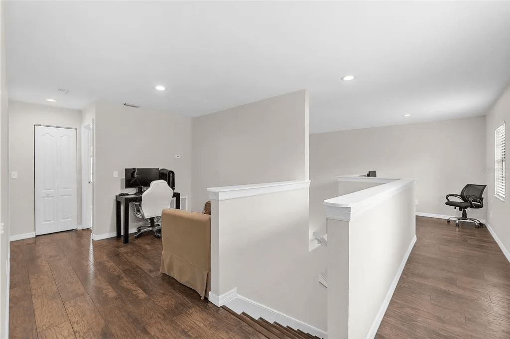 54 Weymouth Ln #NA - Photo 2 of 13