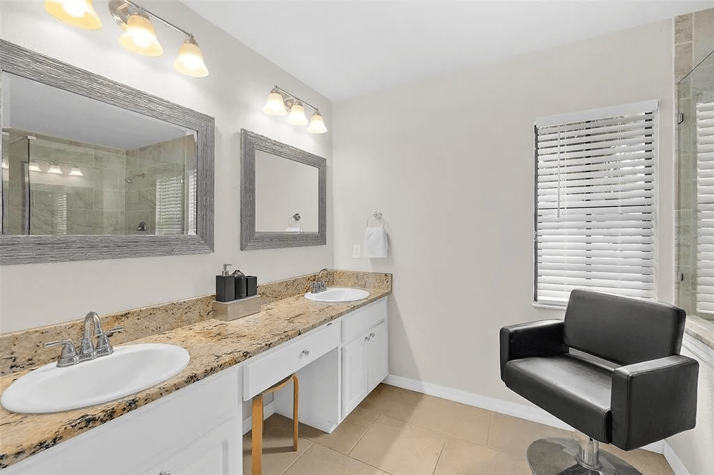 54 Weymouth Ln #NA - Photo 6 of 13