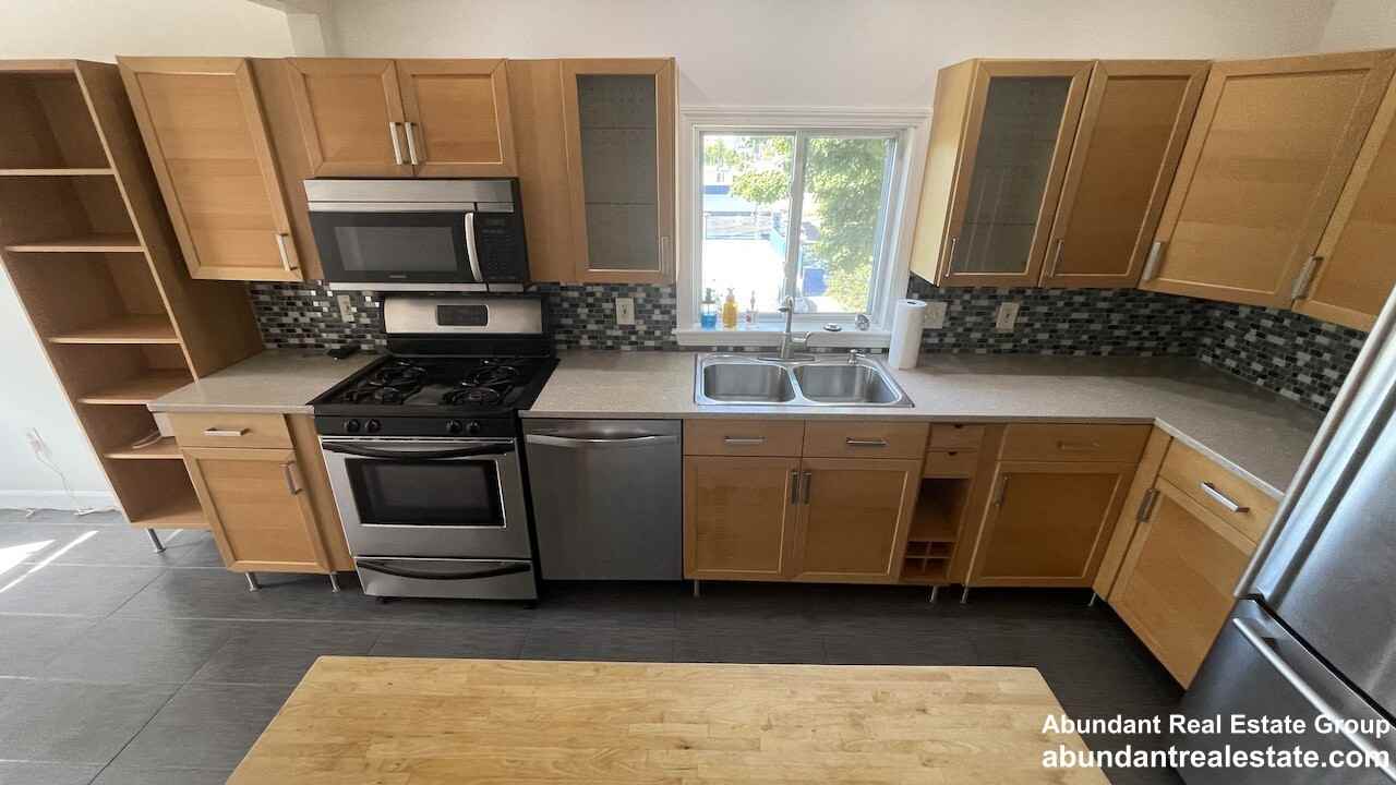 16 Gould Ave #2 - Photo 3 of 23