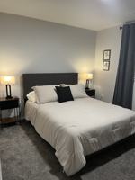 featured image of 4040 E Syracuse St #A