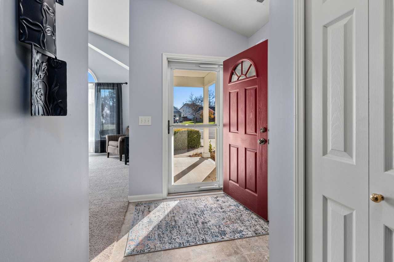 2718 Sassafras Cv #NA - Photo 3 of 15