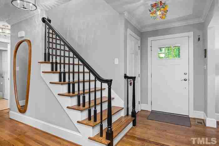 3204 Tanager St - Photo 3 of 37
