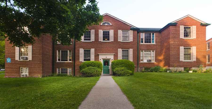 Crestview Apartments - Photo 2 of 7