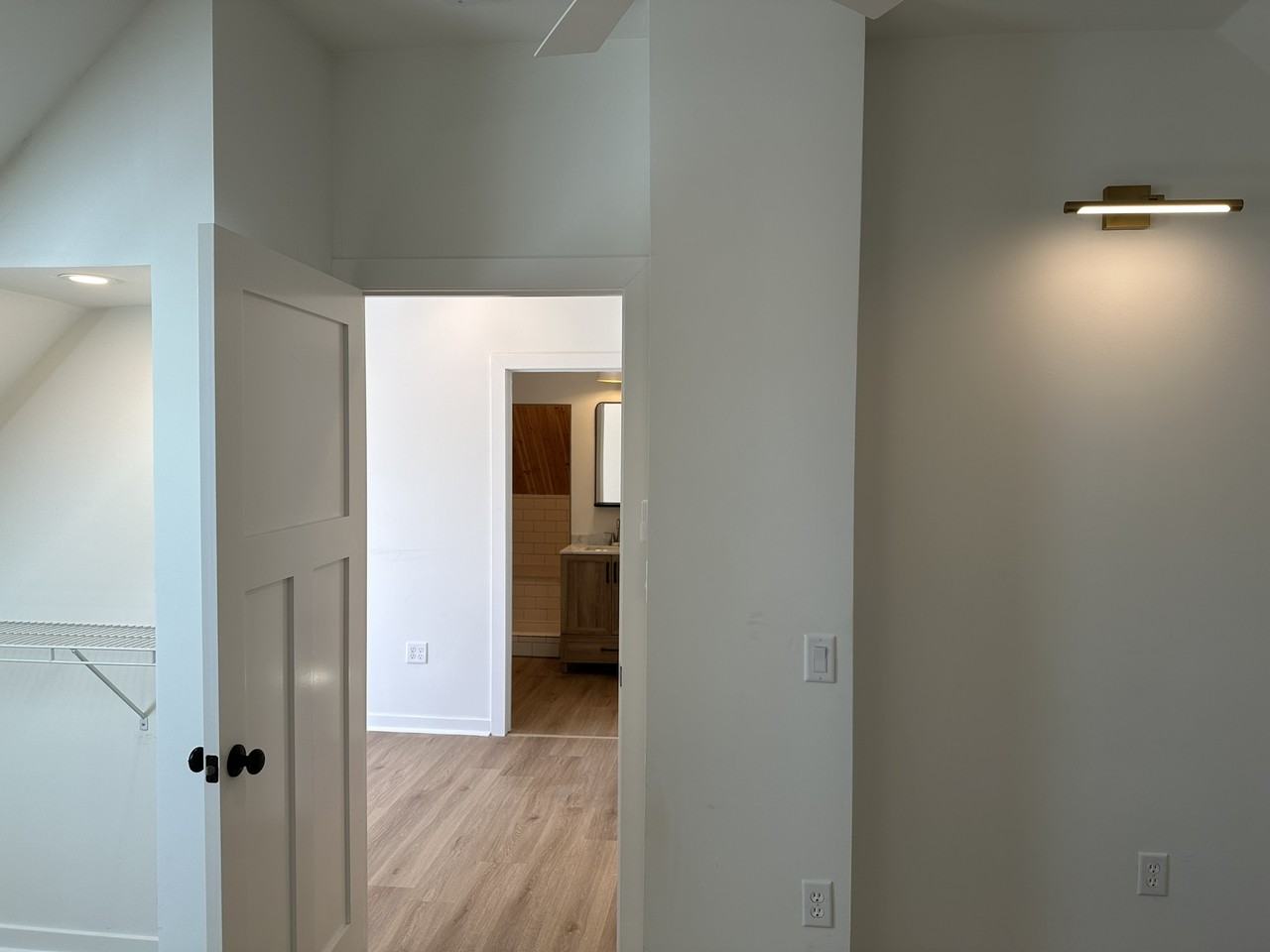 152 Winifred St W #2 - Photo 7 of 17