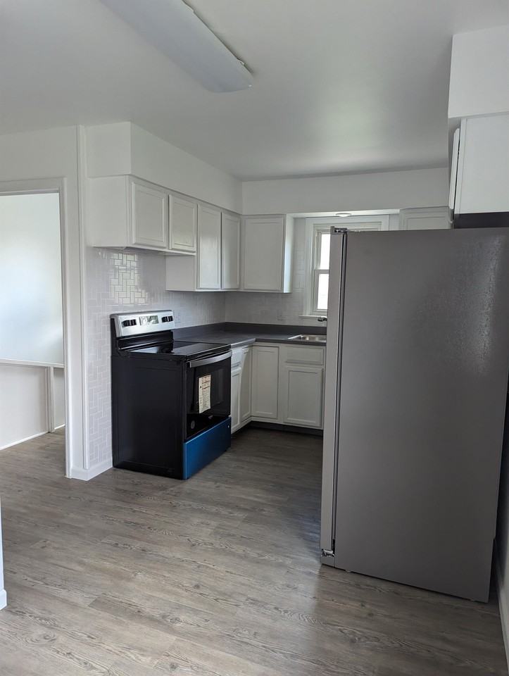 3529 Dunn Ave #1 - Photo 5 of 6