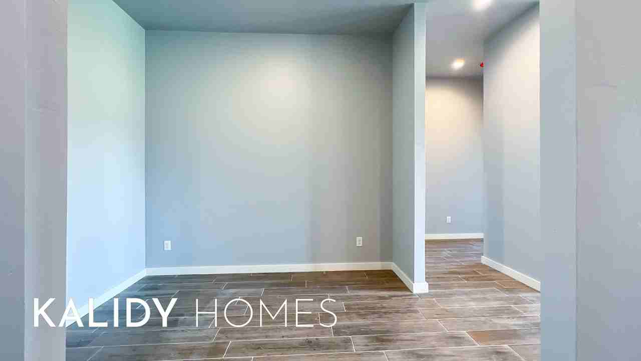 435 Remington Ave #1 - Photo 5 of 33