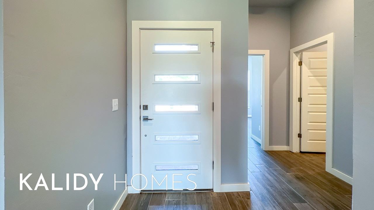 509 Remington Ave #1 - Photo 3 of 32