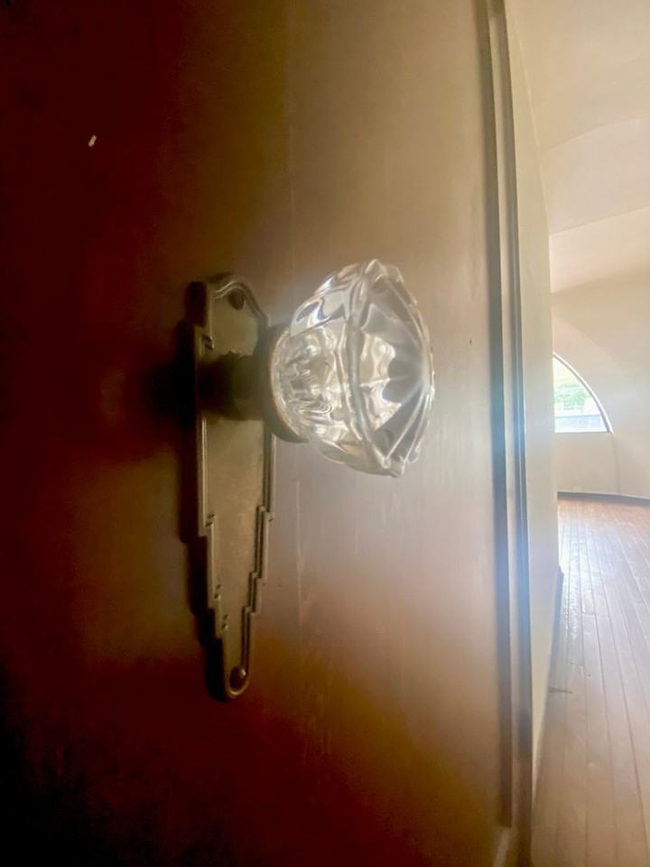 Montlake Apartments - Photo 6 of 37